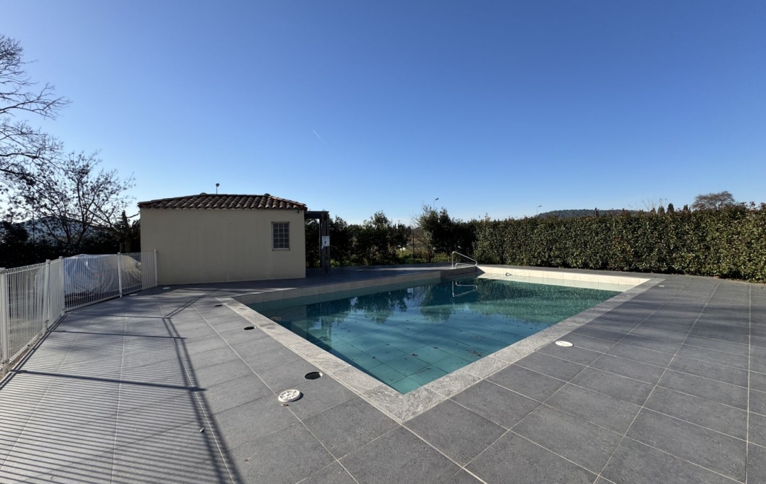 Annonces DRAGUIGNAN : Appartement | LE MUY (83490) | 43 m2 | 208 000 € 